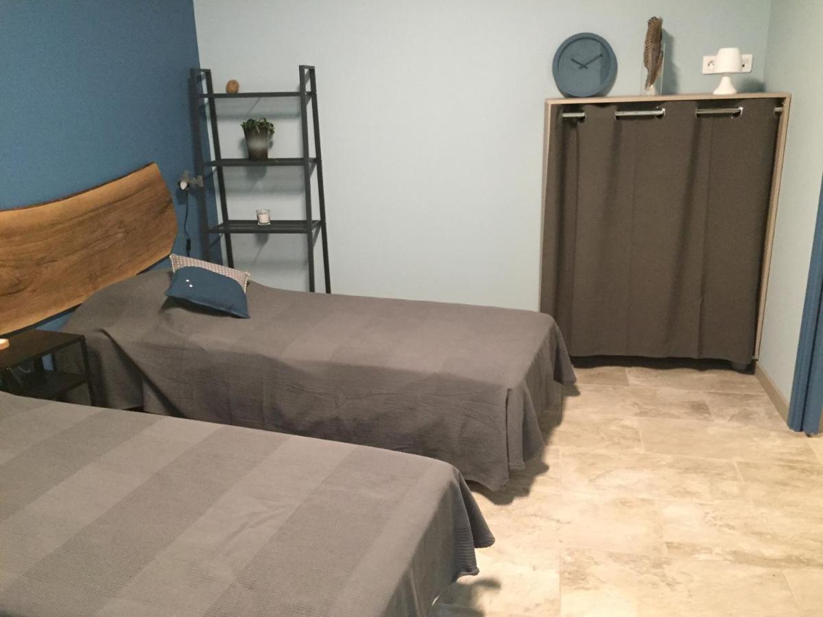 Gite De Gazelle Chambres D'Hote La Vacquerie-et-Saint-Martin-de-Castries Esterno foto