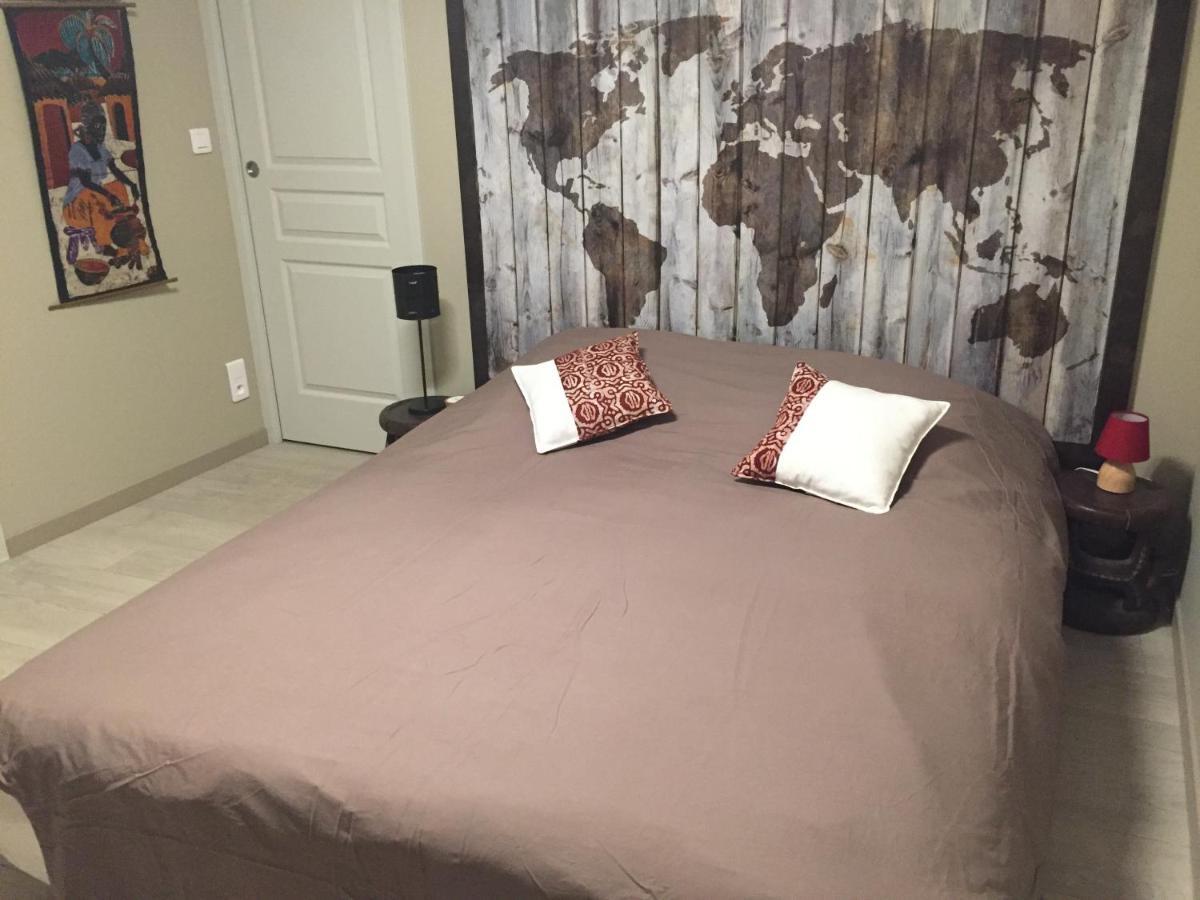 Gite De Gazelle Chambres D'Hote La Vacquerie-et-Saint-Martin-de-Castries Esterno foto