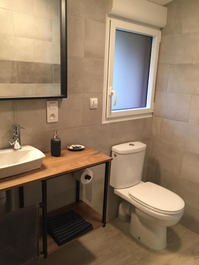 Gite De Gazelle Chambres D'Hote La Vacquerie-et-Saint-Martin-de-Castries Esterno foto