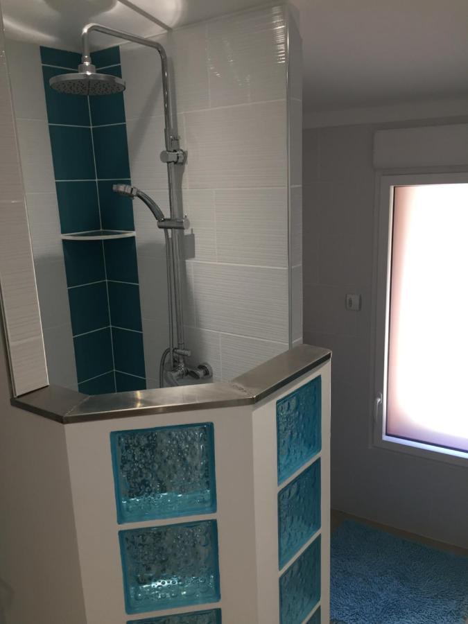 Gite De Gazelle Chambres D'Hote La Vacquerie-et-Saint-Martin-de-Castries Esterno foto