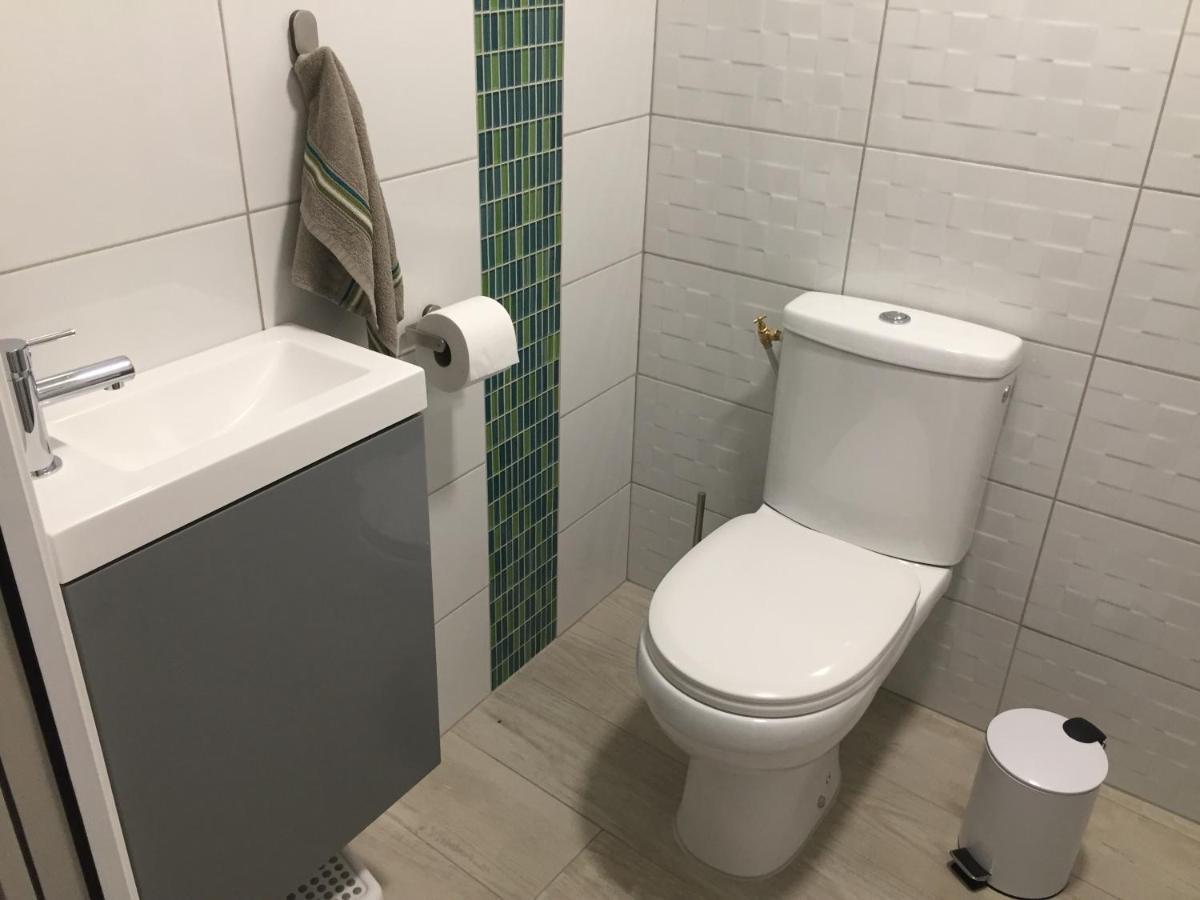 Gite De Gazelle Chambres D'Hote La Vacquerie-et-Saint-Martin-de-Castries Esterno foto